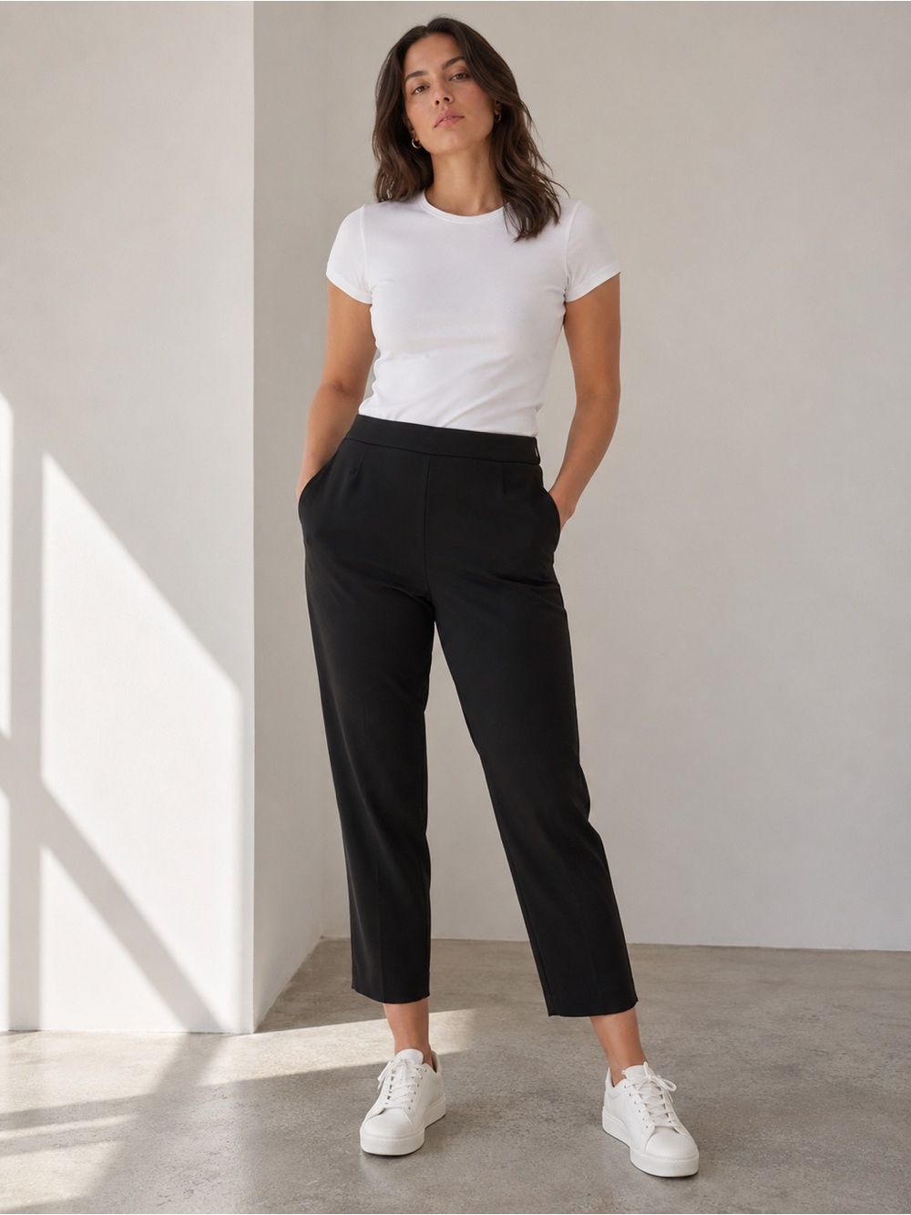 ARITZIA Babaton Conan Cropped Pant Black Re(ss)ential Size 12